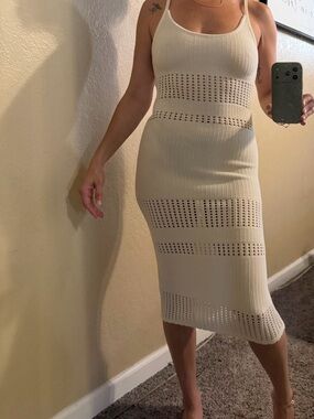 Forever 21 dress size small kitted cute for vacation beach or pool coverup